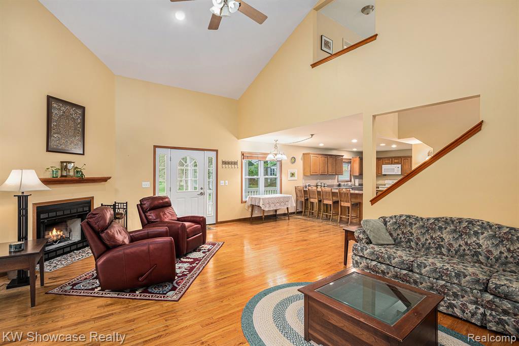 730 Fairview, White Lake, MI 48383 — Photo 4