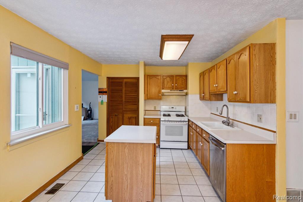 41 Ohio Street, Ypsilanti, MI 48198 — Photo 9