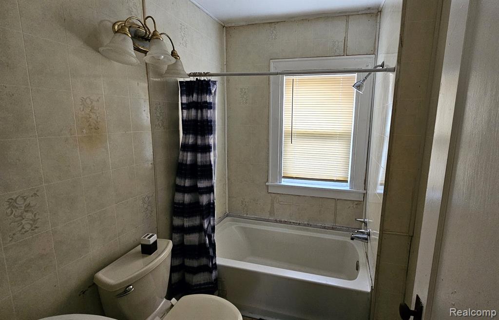 3310 WADSWORTH Road, Saginaw, MI 48601 — Photo 13