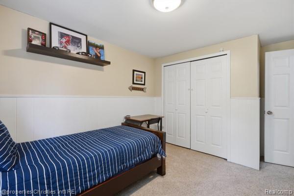 6884 Aeroview Street, West Bloomfield, MI 48324 — Photo 19