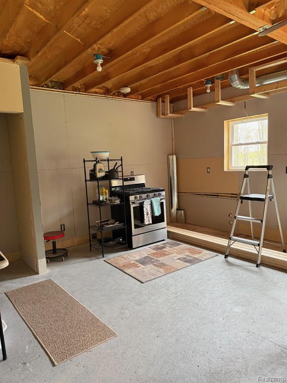 8128 Howard Road, Marlette, MI 48453 — Photo 4
