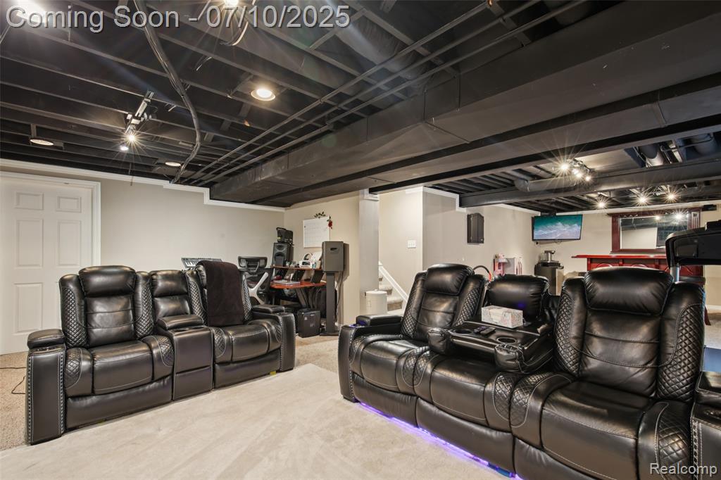 46533 Woodside Drive, Canton, MI 48187 — Photo 35