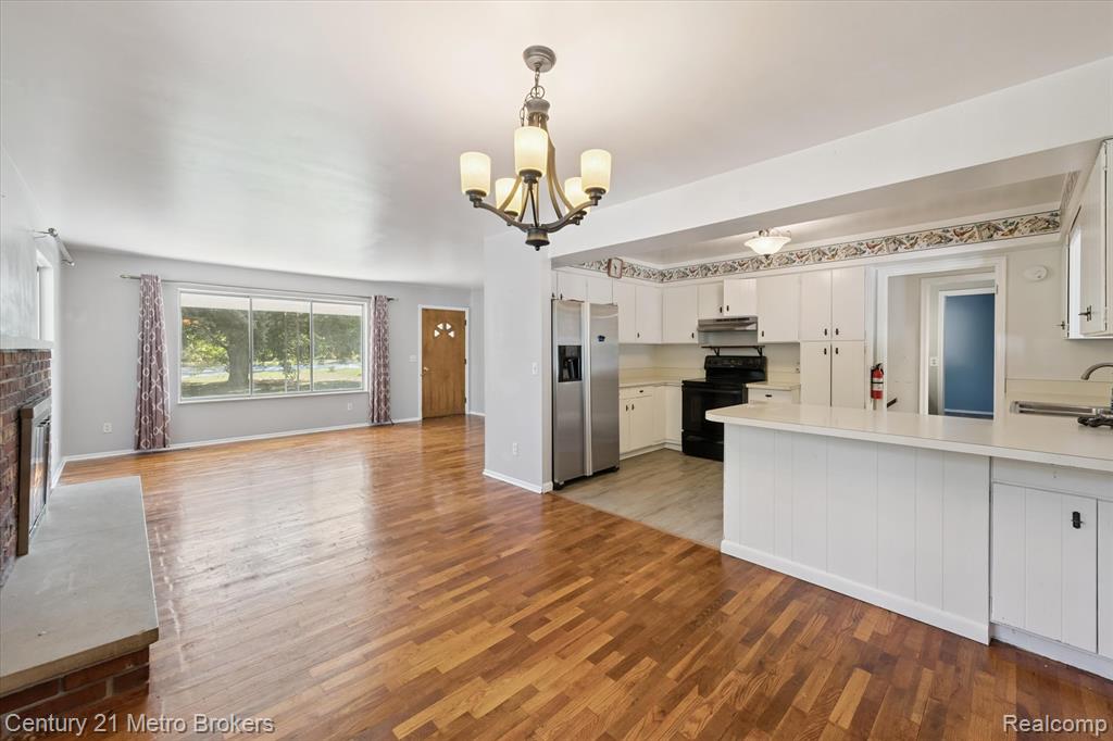 4460 Torrey Road, Flint, MI 48507 — Photo 9