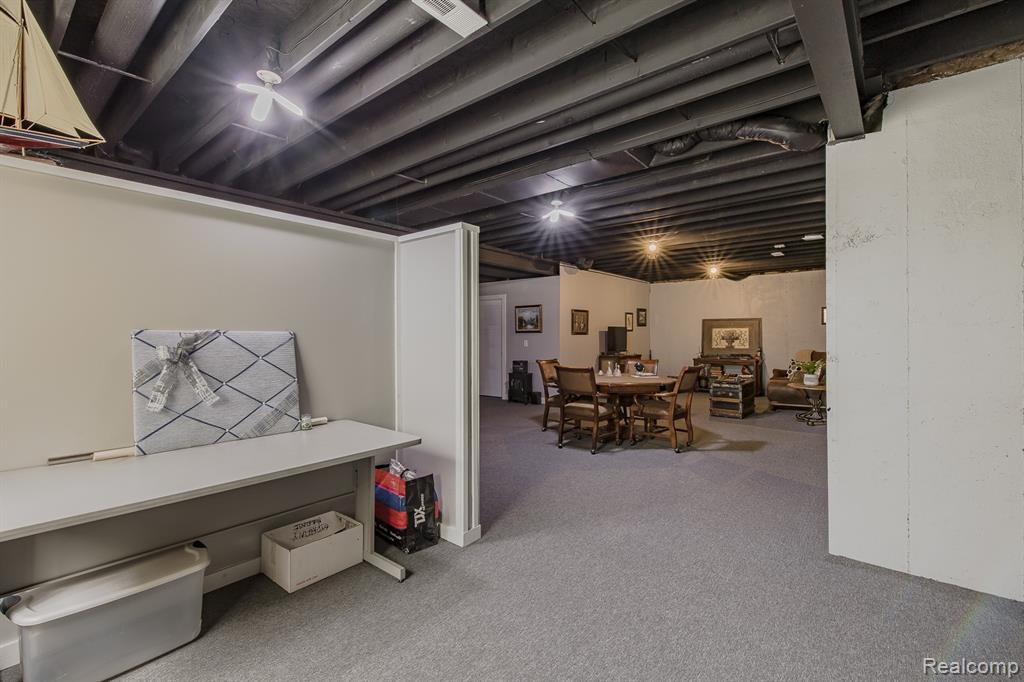 7466 Village Court, Davisburg, MI 48350 — Photo 30