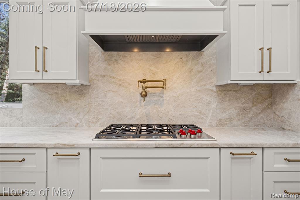6411 Lapham Court, Plymouth, MI 48170 — Photo 17