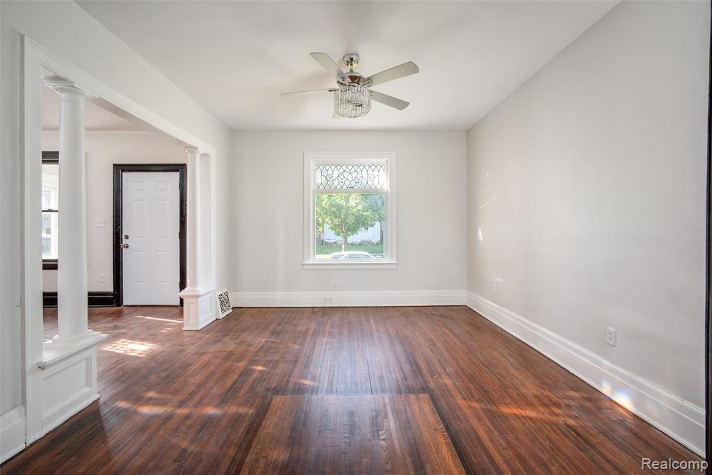 708 Webb Street, Detroit, MI 48202 — Photo 7
