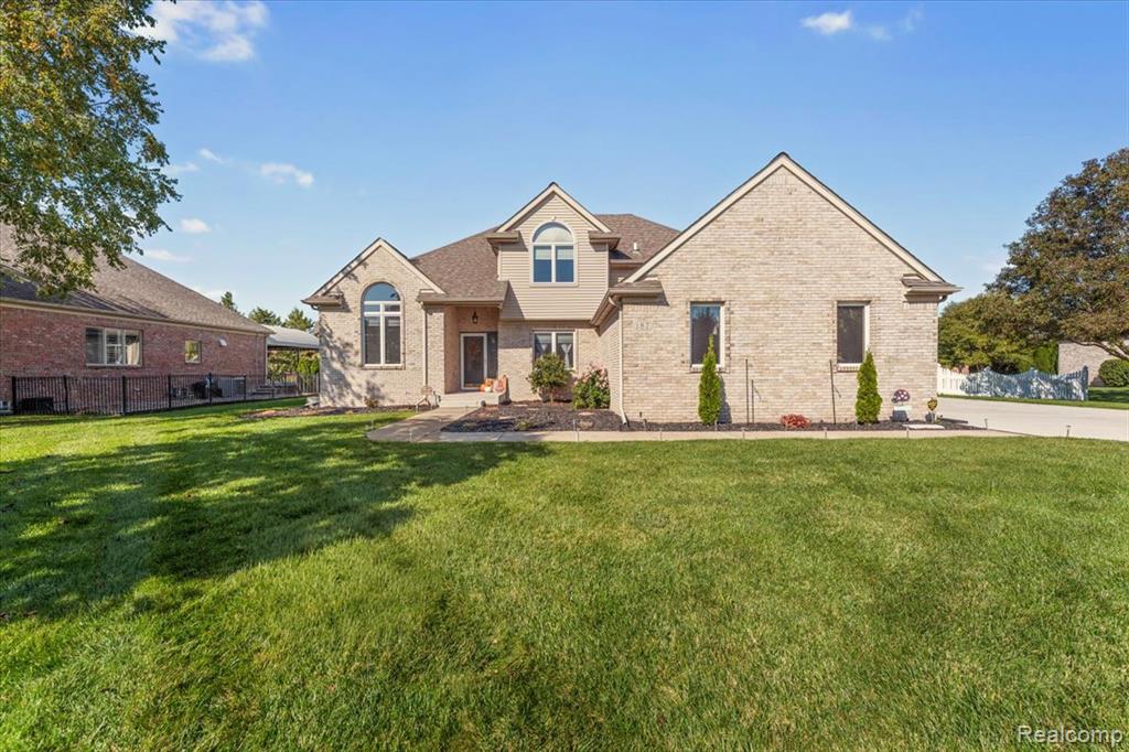 187 Golfview Way, Monroe, MI 48162 — Photo 2