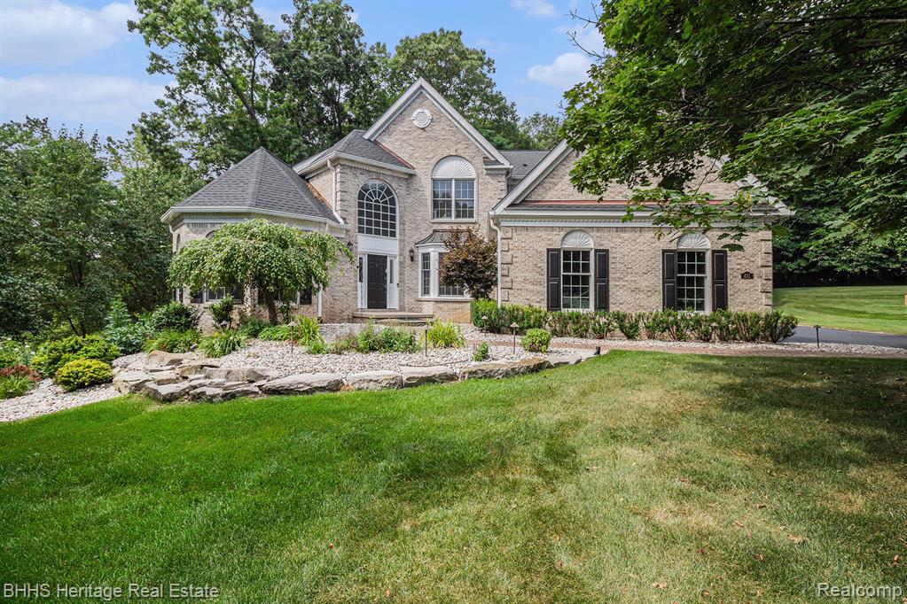 431 Timber Ridge Drive, Highland, MI — Photo 3