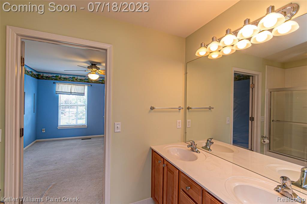 6423 Moonstone Drive, Grand Blanc, MI 48439 — Photo 48