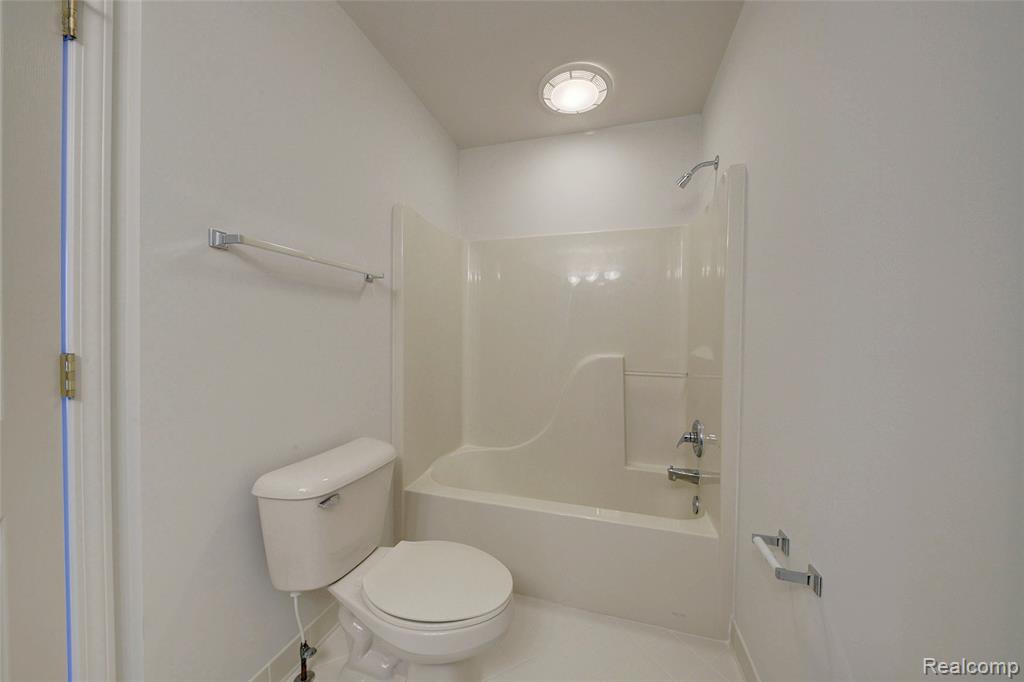 392 Lenox Drive, Canton, MI 48188 — Photo 31