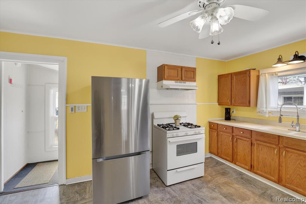 926 Kentucky Court, Monroe, MI 48161 — Photo 17