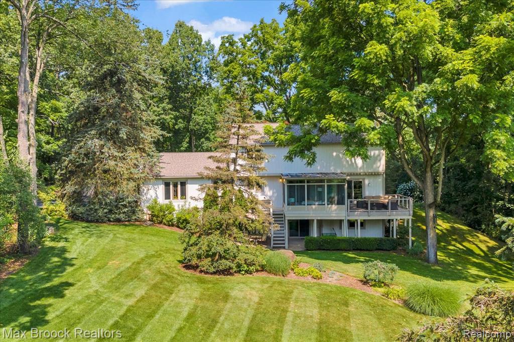 7015 Scenic Ridge Drive, Clarkston, MI — Photo 45