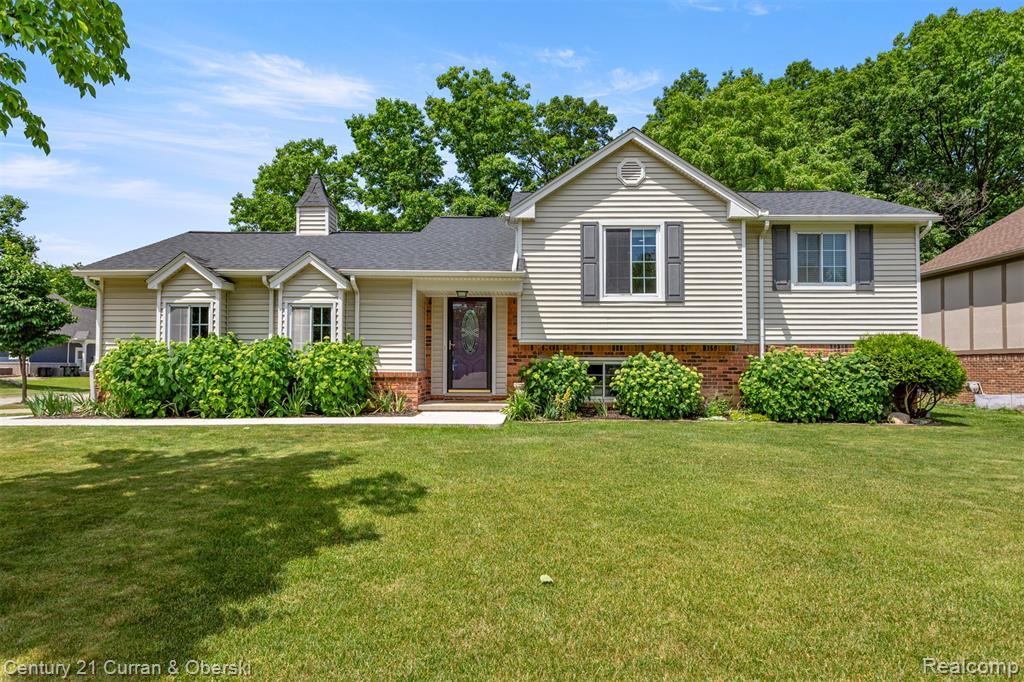 759 Kentucky, Rochester Hills, MI 48307 — front exterior