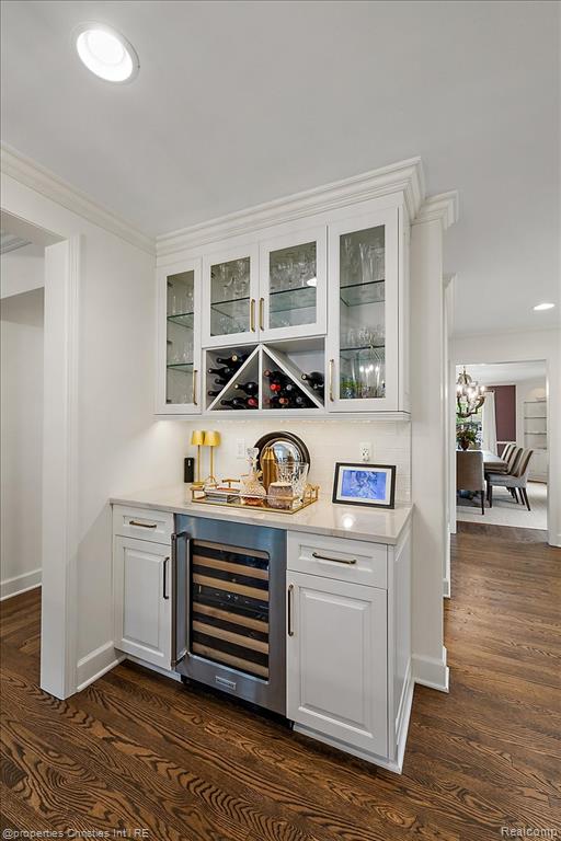 586 Fairfax Street, Birmingham, MI 48009 — Photo 9