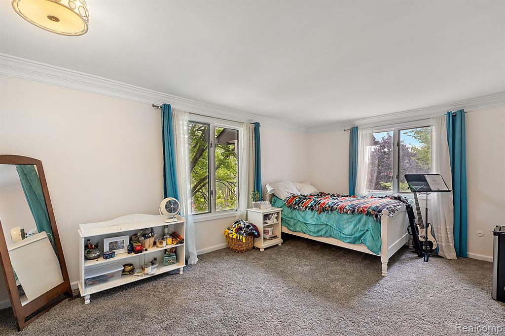 4378 Compton Way, Bloomfield Hills, MI 48302 — Photo 49