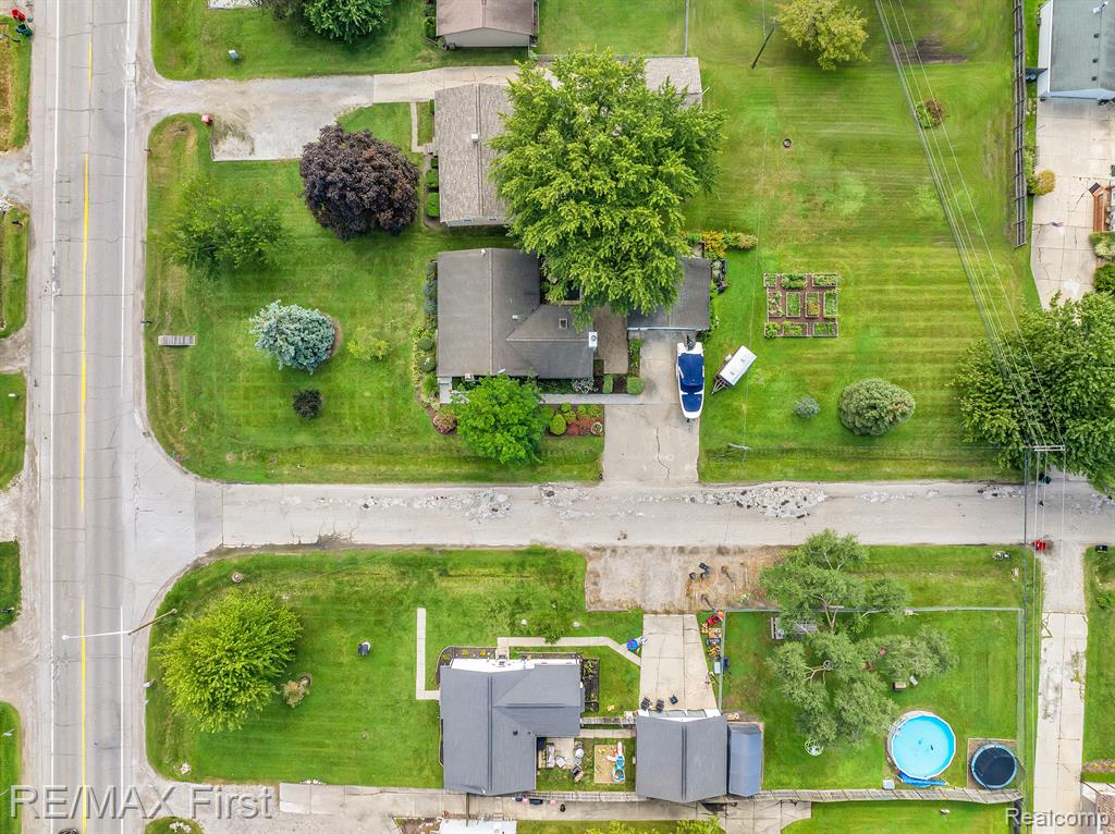 47787 JEFFERSON Avenue, Chesterfield, MI 48047 — Photo 26