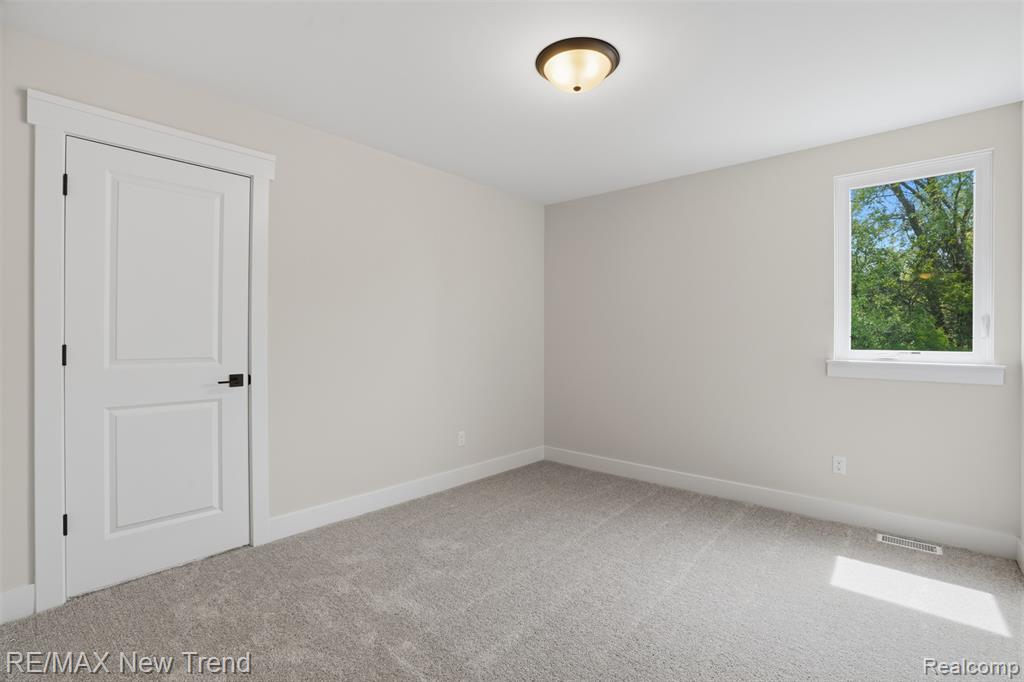 2001 Crested Butte Drive, White Lake, MI 48383 — Photo 34