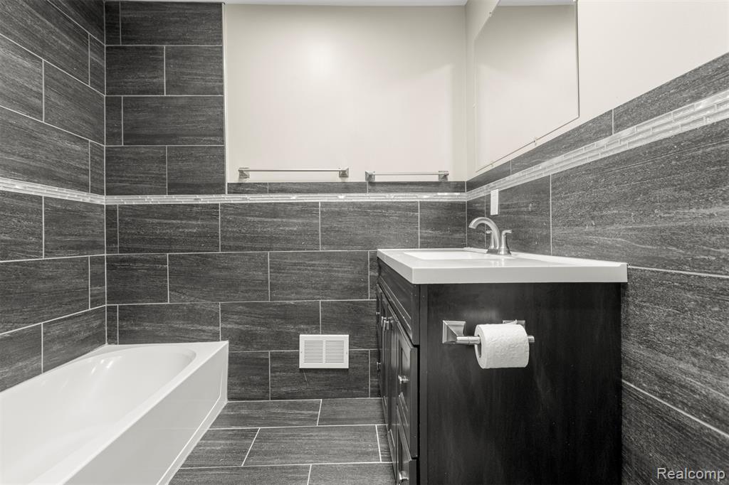 41925 South Drive, Canton, MI 48188 — Photo 13
