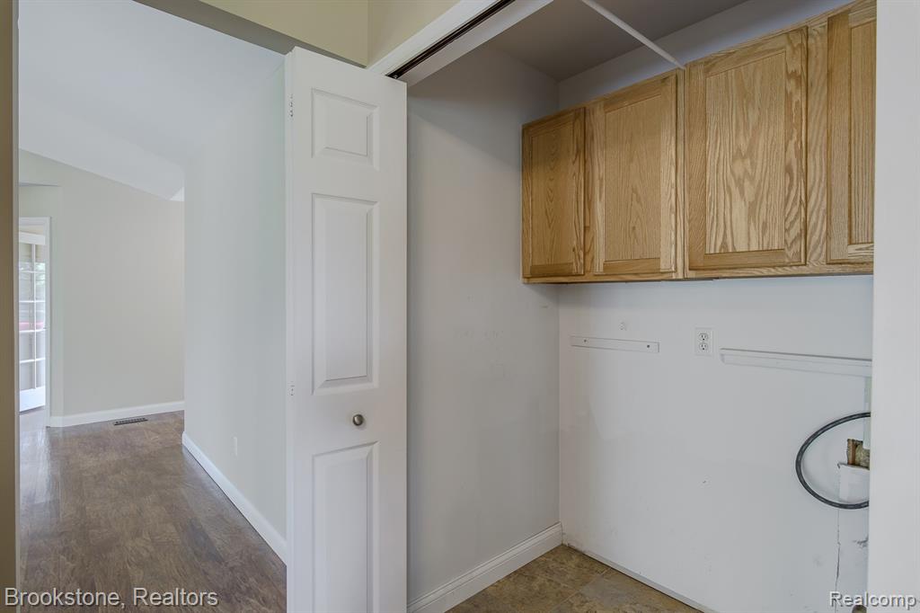 4289 Covey Lane, Grand Blanc, MI 48439 — Photo 25