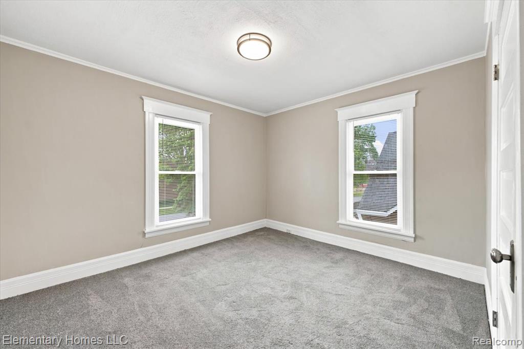 802 S LAFAYETTE Avenue, Royal Oak, MI 48067 — Photo 8