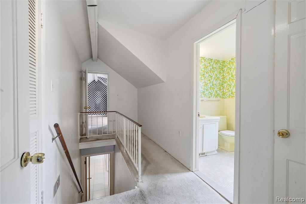 27881 Rackham Drive, Lathrup Village, MI 48076 — Photo 15
