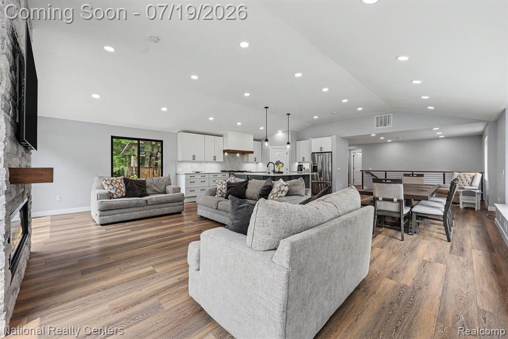 290 Larkspur Street, Ann Arbor, MI 48105 — Photo 7