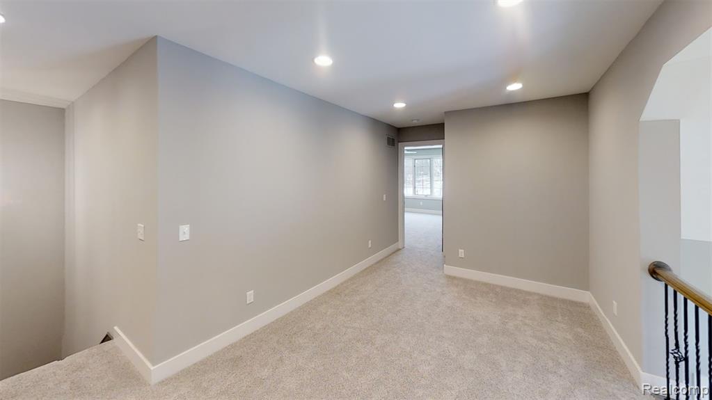 2515 Barberry Drive, 21, Shelby Twp, MI 48316 — Photo 15