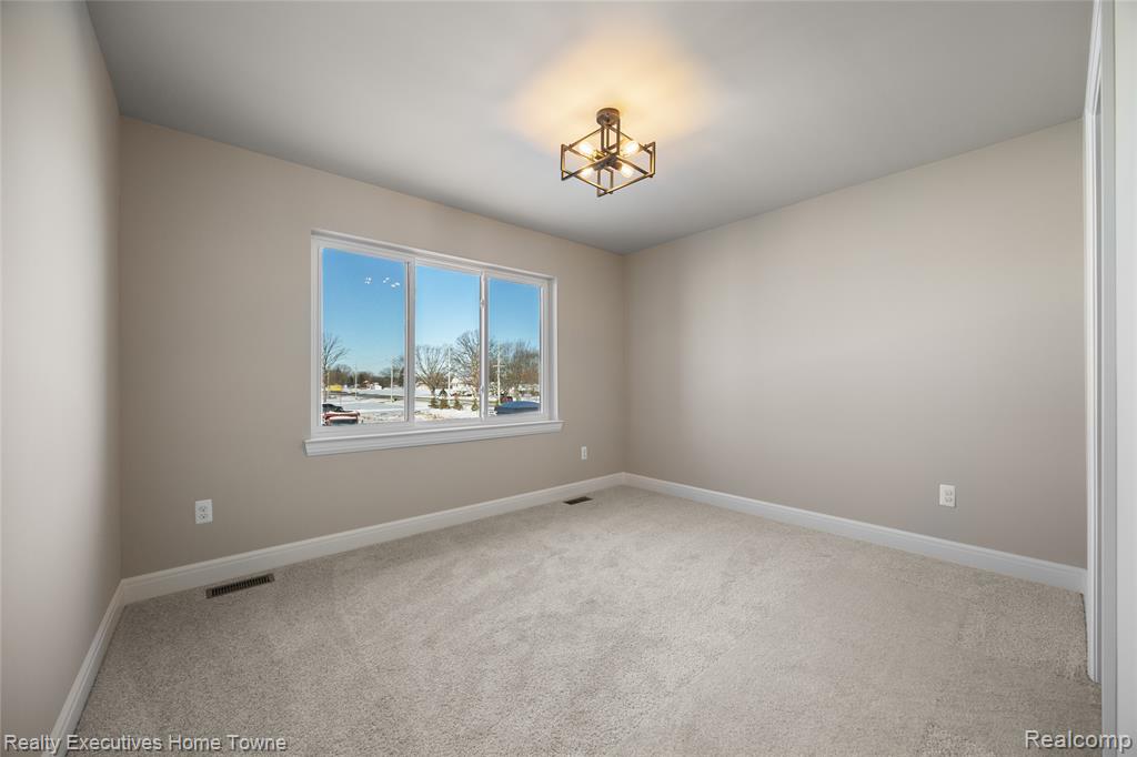 50246 Arcadia Drive, Macomb, MI 48042 — Photo 58