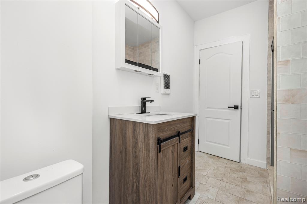 3251 Calvert Street, Detroit, MI 48206 — Photo 23