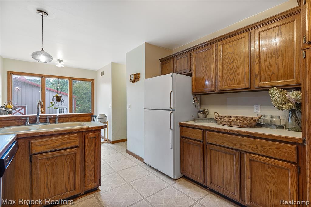 4536 Crandall Road, Howell, MI 48855 — Photo 16