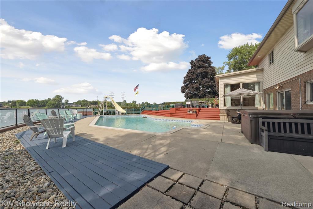 42494 E Huron River Drive, Belleville, MI 48111 — Photo 35