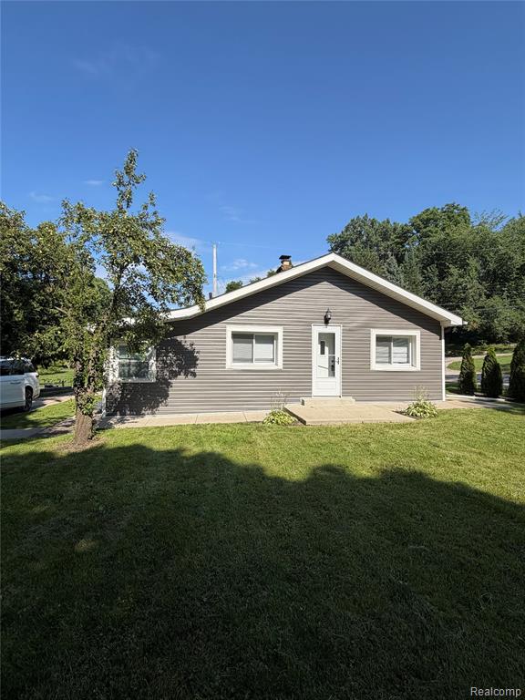 4915 Clarkston Road, Clawson, MI 48348 — Photo 2