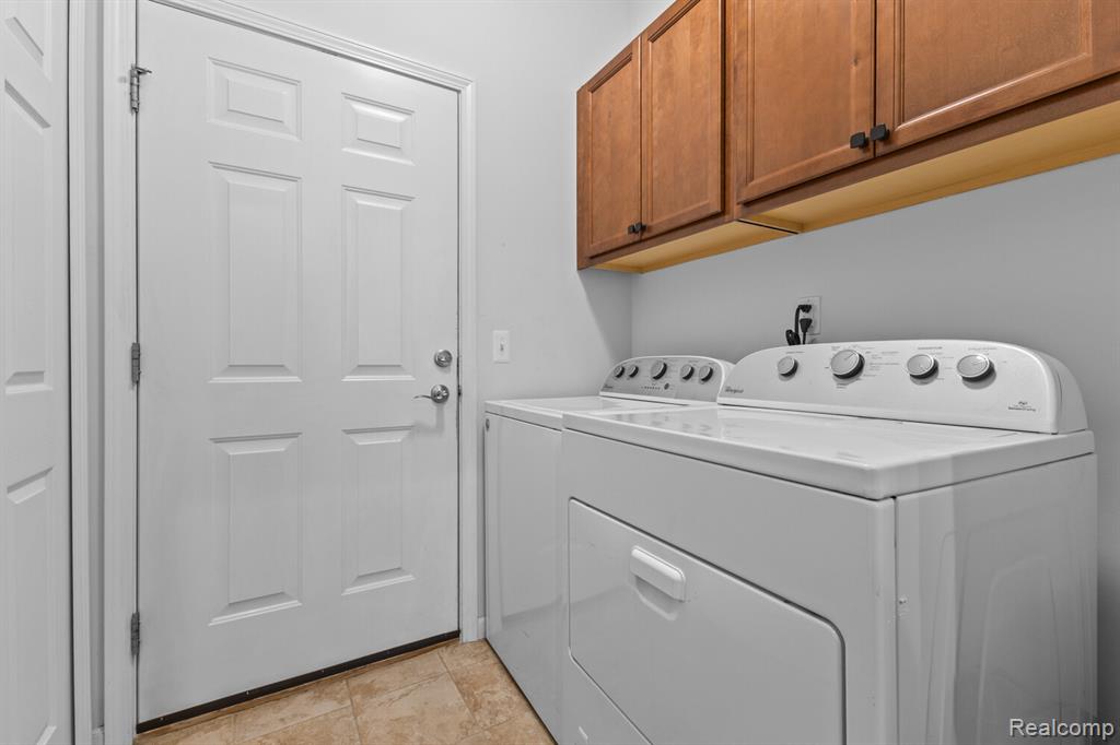 3333 Grove Lane, Auburn Hills, MI 48326 — Photo 13
