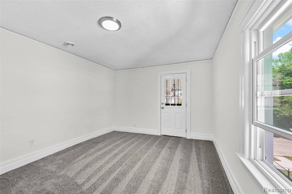 3636 Maxwell Street, Detroit, MI 48214 — Photo 22
