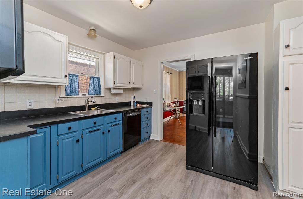 1712 Ash Street, Wyandotte, MI 48192 — Photo 14