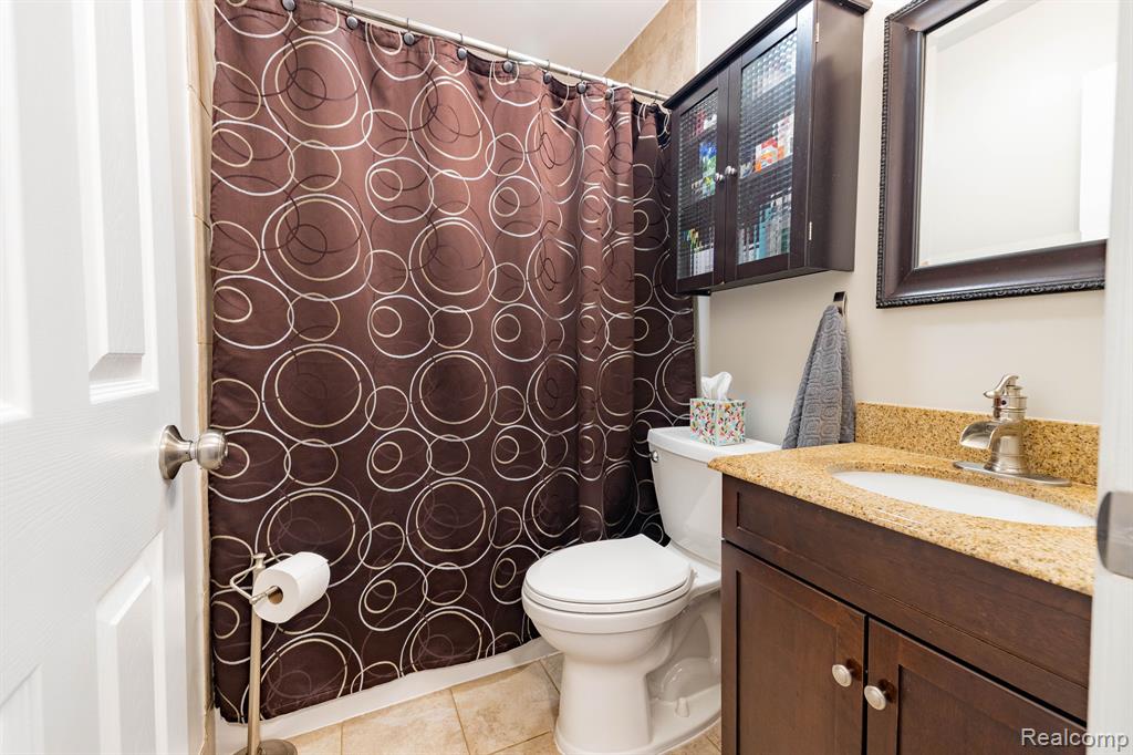 624 BEDFORD Drive, Westland, MI — Photo 15