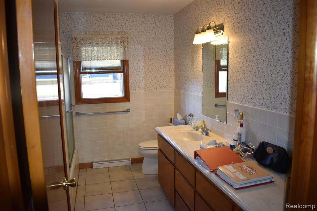 5211 N FOWLERVILLE Road N, Fowlerville, MI 48836 — Photo 7