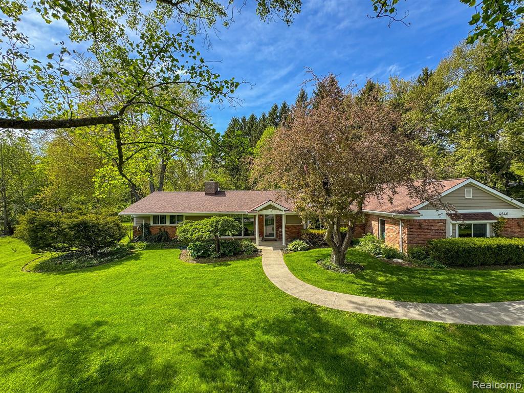 4540 BURNLEY Drive, Bloomfield Hills, MI 48304 — front exterior