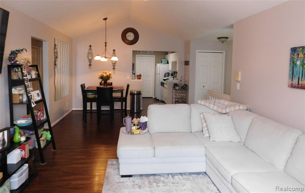 44872 Marigold Drive, Sterling Heights, MI 48314 — Photo 10