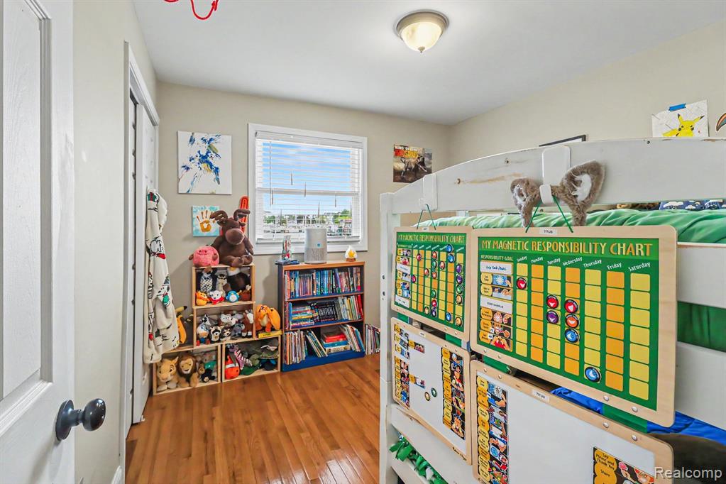 701 W Loomis Street, Ludington, MI 49431 — Photo 24