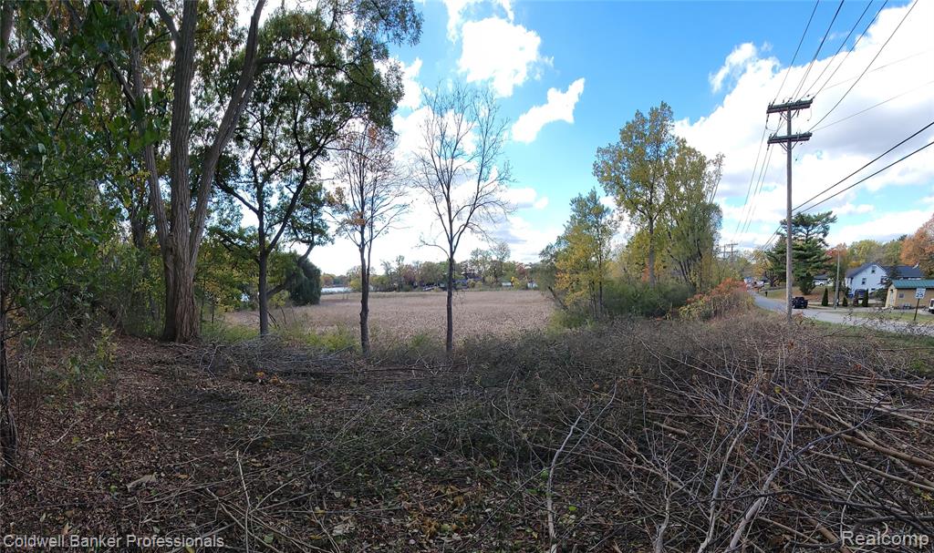 3039 McCormick Drive, Waterford, MI 48328 — Photo 15