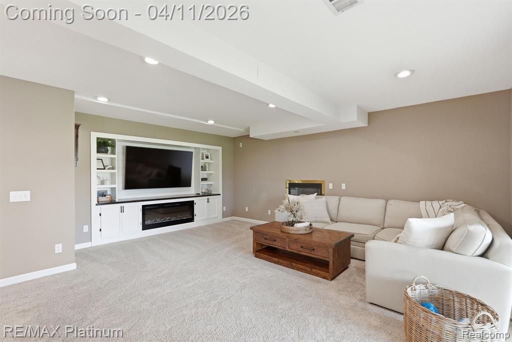 8757 Pebble Creek Drive, Pinckney, MI 48169 — Photo 41