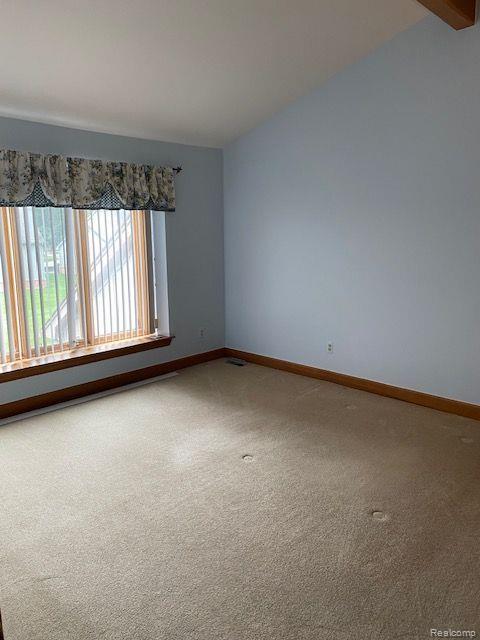 37557 AMBER Drive, Farmington Hills, MI 48331 — Photo 25