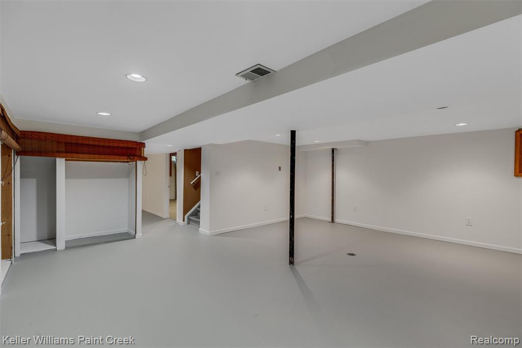 800 Lockwood Road, Royal Oak, MI 48067 — Photo 9