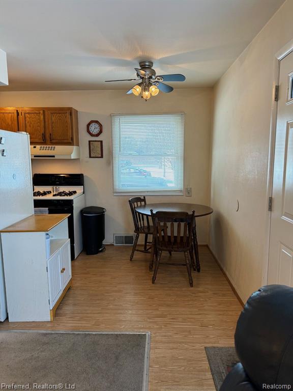 2632 STIEBER Street, Westland, MI 48186 — Photo 10