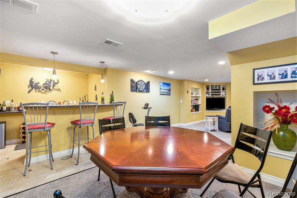 16155 WINCHESTER Drive, Northville, MI 48168 — Photo 36