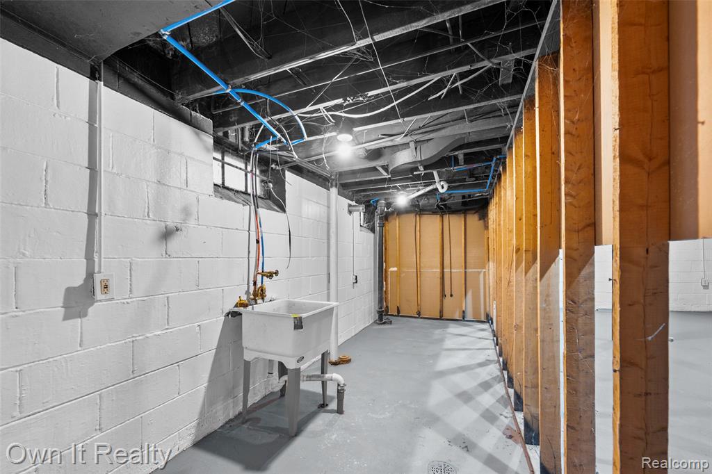 8585 Marlowe Street, Detroit, MI 48228 — Photo 25