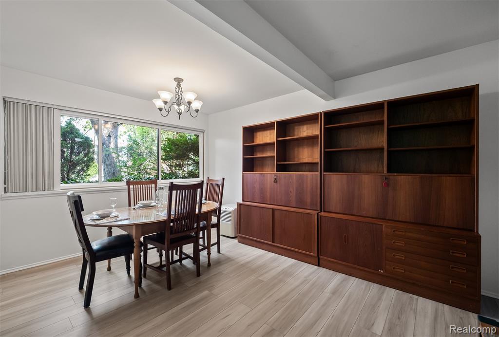 1255 S Maple Road, 101, Ann Arbor, MI 48103 — Photo 12