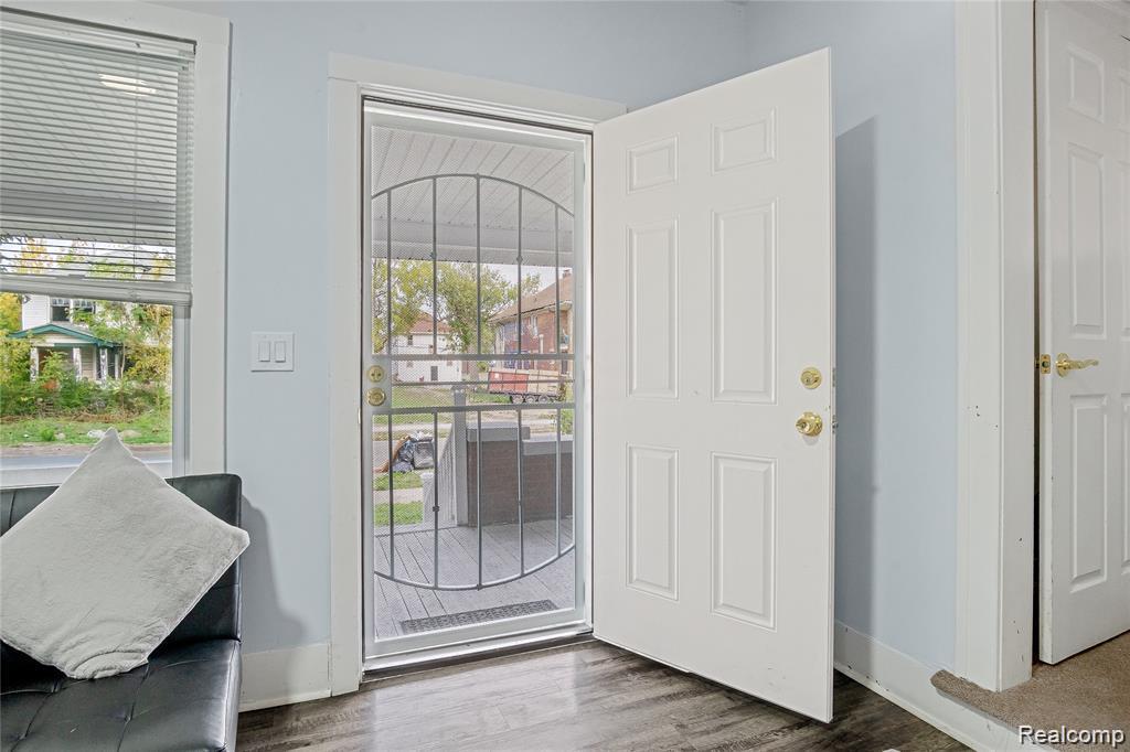 5015 Vancouver Street, Detroit, MI 48204 — Photo 3