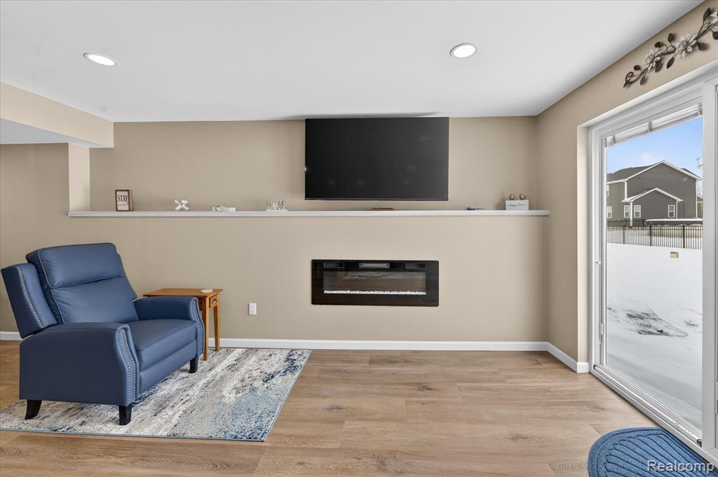 6156 Summerbrooke Circle, Fowlerville, MI 48836 — Photo 17